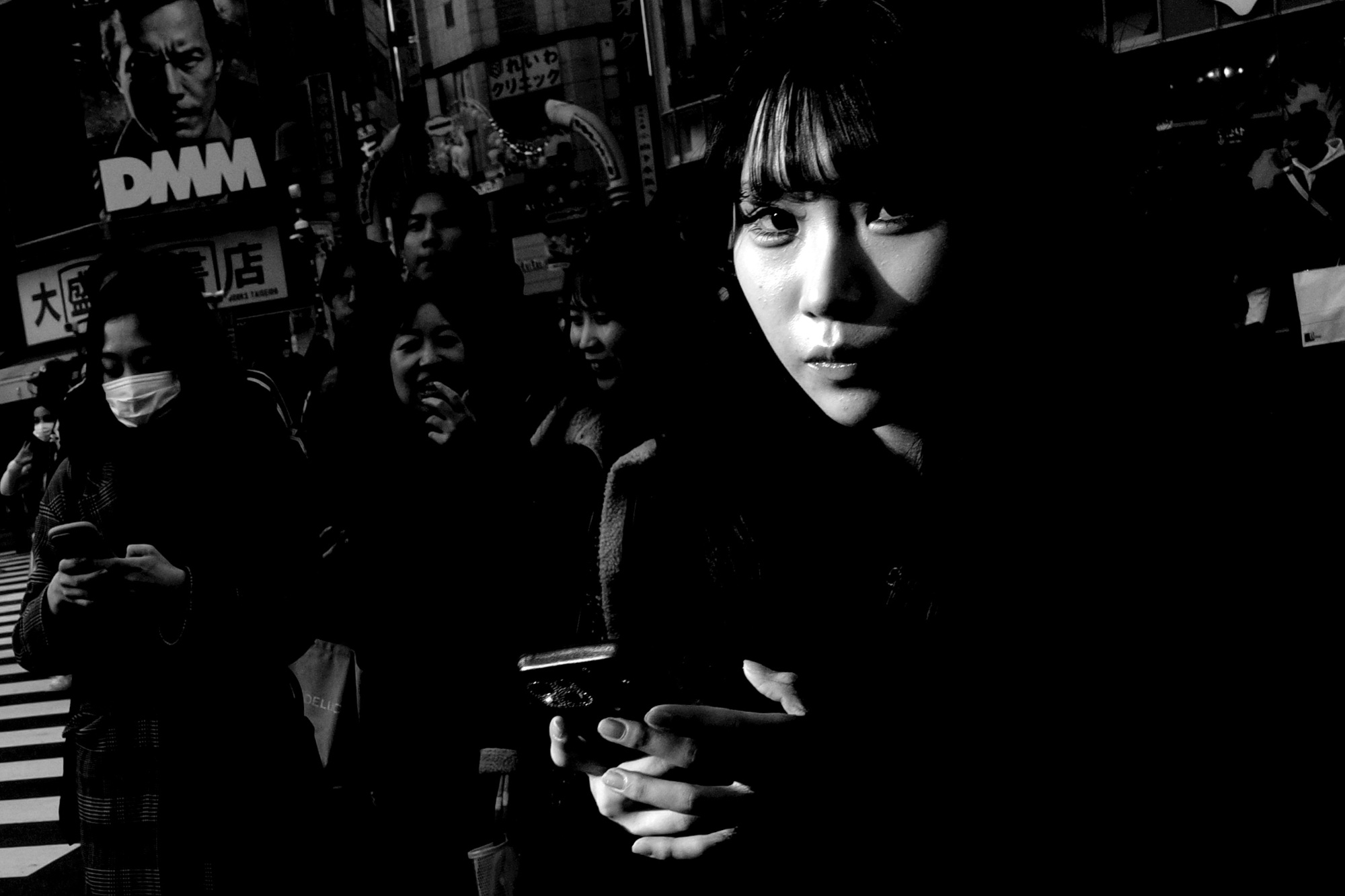 Photograph by Enrique M. for #40 Monochrome
