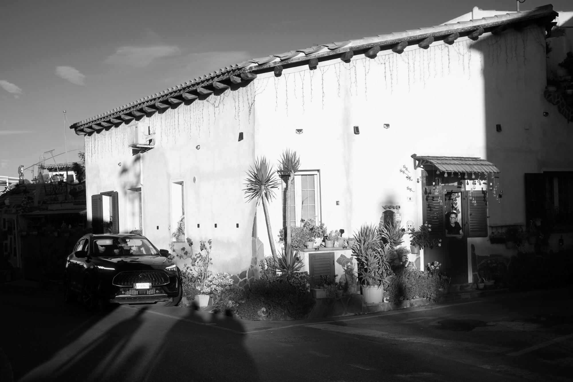 Photograph by Selina for #40 Monochrome