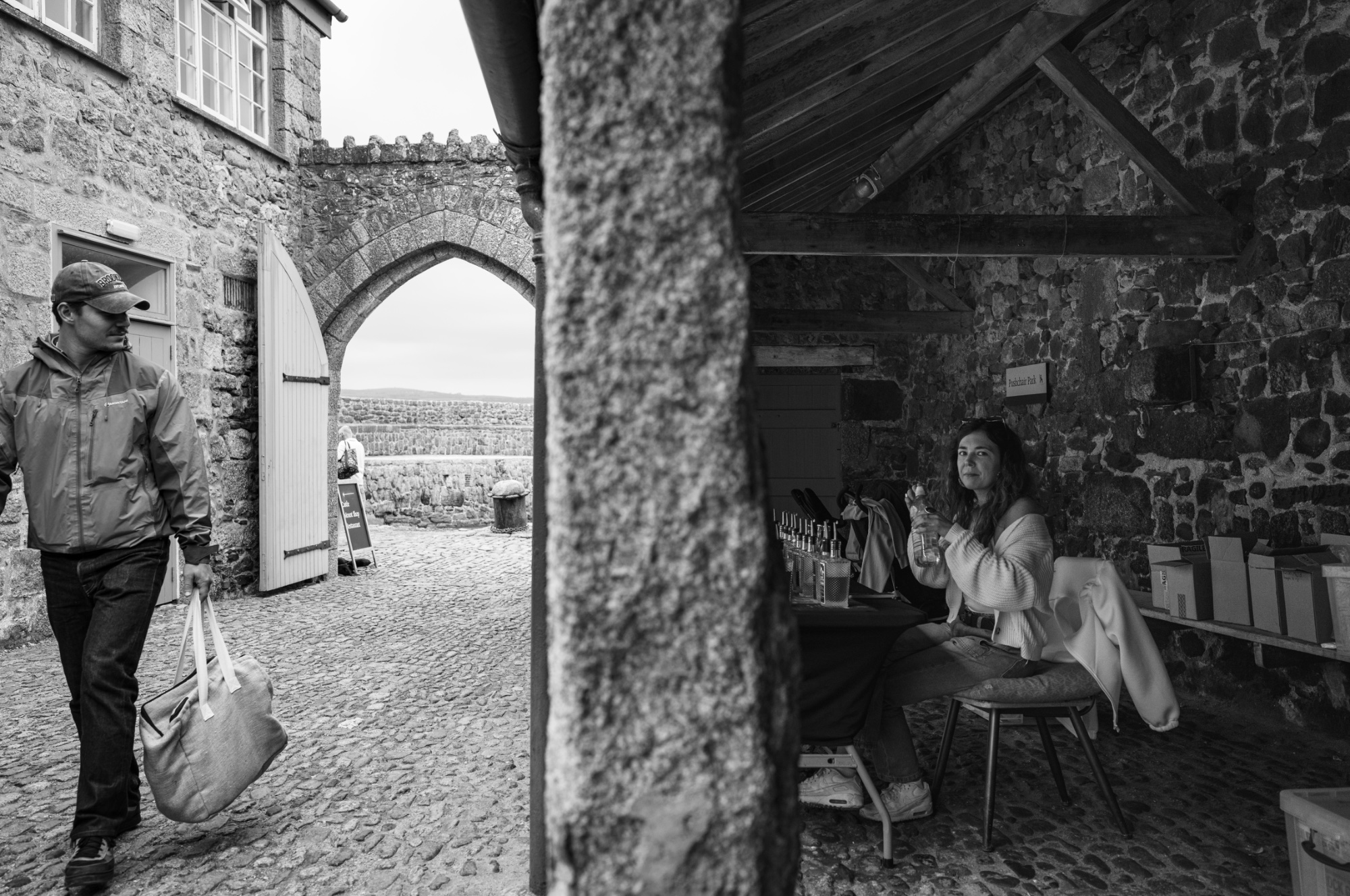 Photograph by Ulas Bilgenoglu for #40 Monochrome