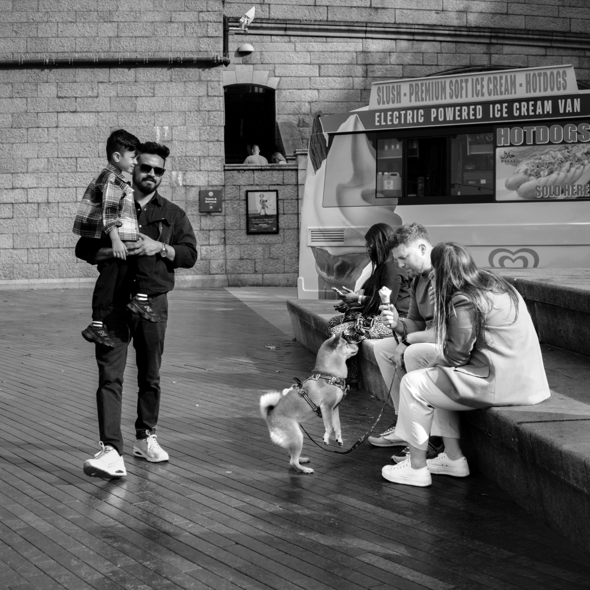 Photograph by Glenn Parker for #40 Monochrome