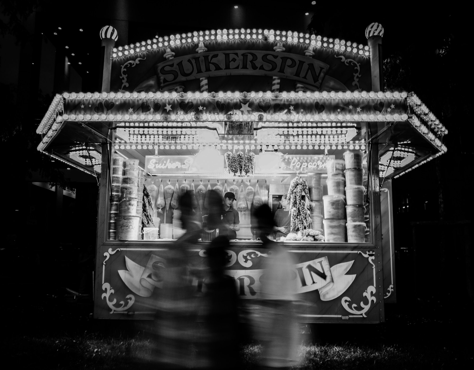 Photograph by HVP for #40 Monochrome