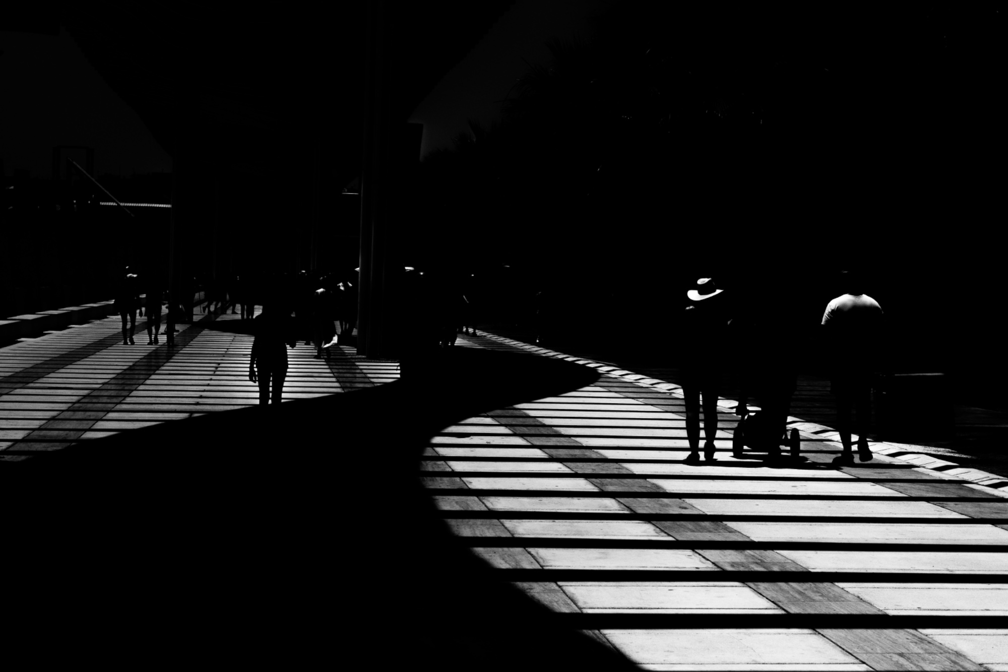 Photograph by Mark González for #40 Monochrome