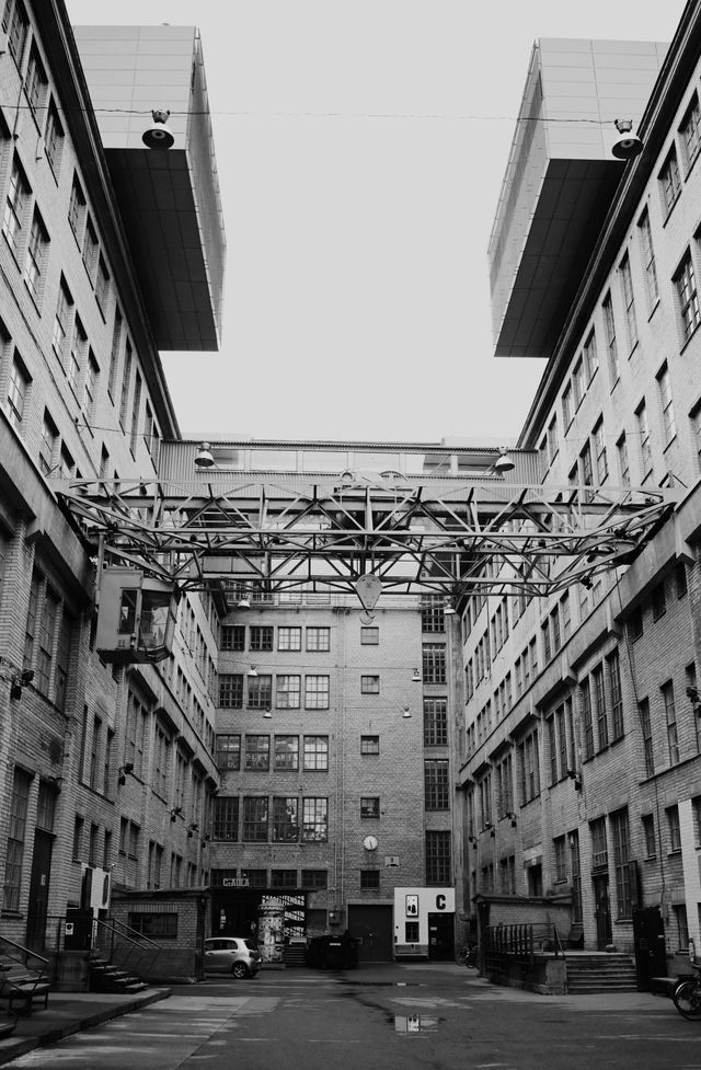 Streets Without People