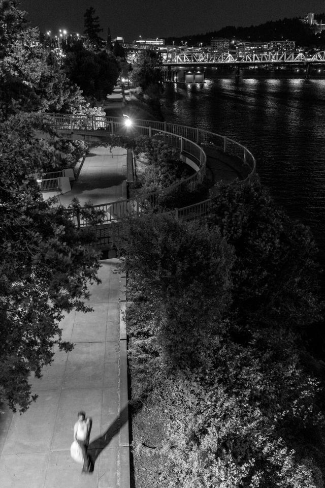 Monochrome