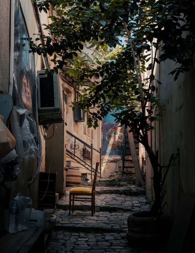 Streets Without People